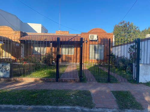 Casa En Venta Intendente Yoli