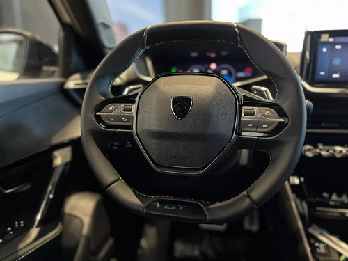 Peugeot 2008 1.0T Gt