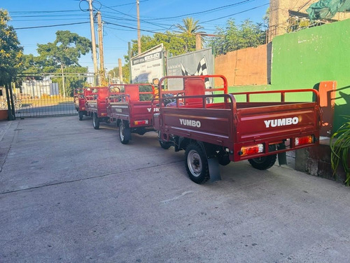Imagen 3 de 25 de Yumbo Cargo 125 Triciclo 100% Financiado Con Casco Y Empa!!!