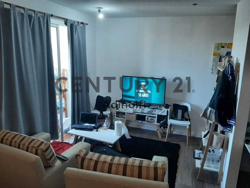 Imagen 14 de 24 de Av. 19 E/ 39 Y 40 - Monoambiente En Venta