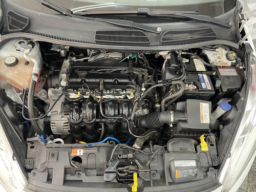 Ford Fiesta 1.6 TITANIUM HATCH 16V FLEX 4P AUTOMÁTICO