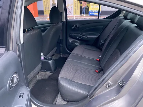 Nissan Versa 1.6 Advance