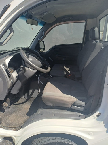 Kia Bongo 2.5 Luxo 4x2 Rs Turbo C/ Carroceria 2p