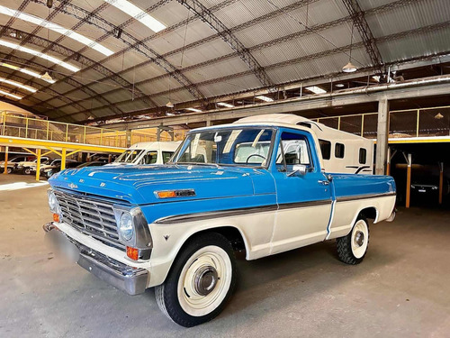 Ford F-100 V8 Punta de diamante