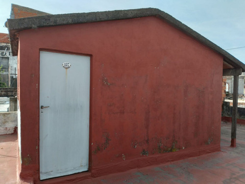 Casa 3 Ambientes En Caseros, Tres De Febrero
