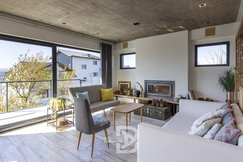 Imagen 3 de 28 de Alquiler Casa En Bariloche. 7 Pax. Vista Al Lago + Cine + Hidromasaje. 202.