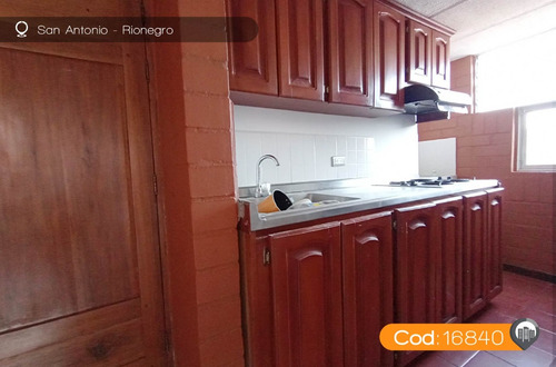 Apartamento En Arriendo En Rionegro Sector San Antonio Codigo 16840