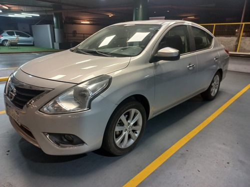 Nissan Versa 1.6 Advance At