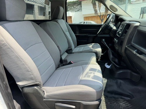 RAM 4000 5.7 Chasis Cabina Pl 4x2 Mt