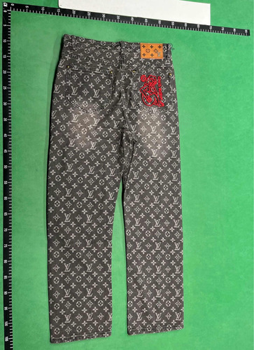 Pantalon Jean Louis Vuitton Importado