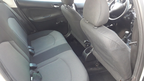 Peugeot 207 2012 1.4 Xr Flex 5p
