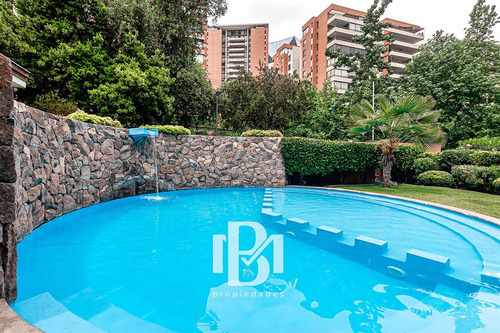 Departamento En Venta De 4 Dorm. En Las Condes