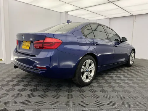BMW Serie 3 2.0 320i F30 Sportline