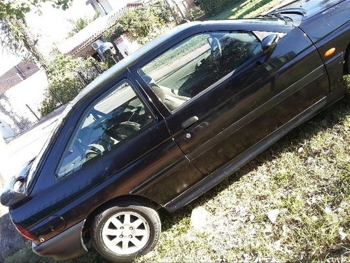 Ford Escort 1999 1.8 Coupe Rs