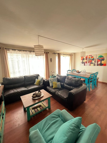 Se Vende Casa En Parque Las Rastras En Excelente Ubicación.