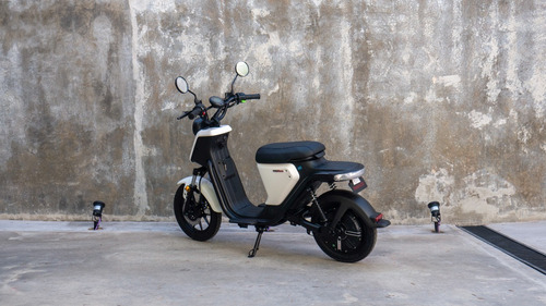 Imagen 8 de 15 de Scooter Electrico Nuuv U Pro Motor Bosh Celdas Panasonic