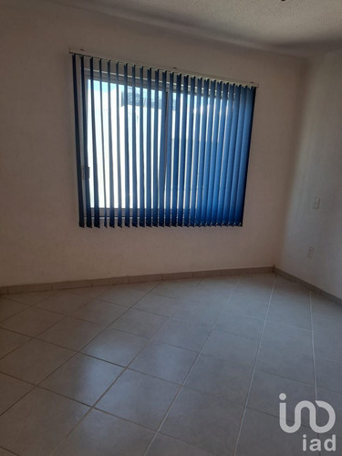 Venta Casa 4 Ambientes Los Mezquites