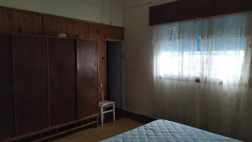 Dueño Alquila Casa Semiamoblada En Ciudad De Durazno Con Amplio Terreno