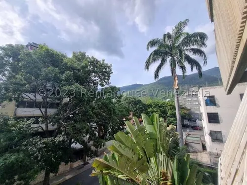 Apartamento En Venta. 24-5877
