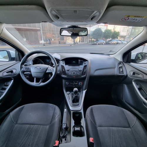 Ford Focus III 1.6 Sedan S