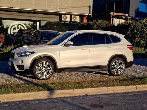 BMW X1 2.0 Sdrive 20i Active 184cv
