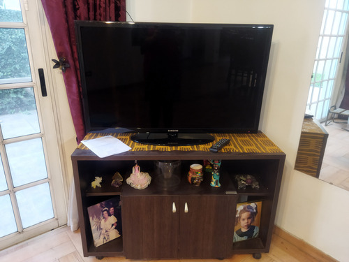 Televisor Led Samsung Un40d5003 40 Pulgadas (Usado)