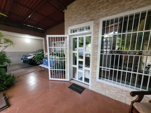 Imagen 4 de 13 de Hermosa Casa En Urb Las Aves // 04146878567
