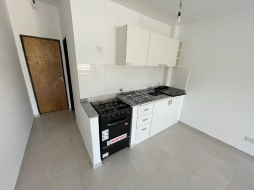 Venta Dpto 2 Amb Jose C Paz Pb Con Cochera Y Patio Apto Crédito