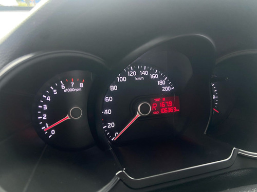 Kia Picanto 1.0 EX 12V FLEX 4P AUTOMÁTICO