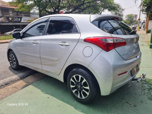 Hyundai HB20 HB20 1.0 COMFORT 12V FLEX 4P MANUAL