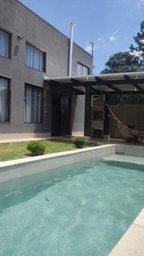 Chácara Privativa Com Piscina Climatizada E Aceita Pets