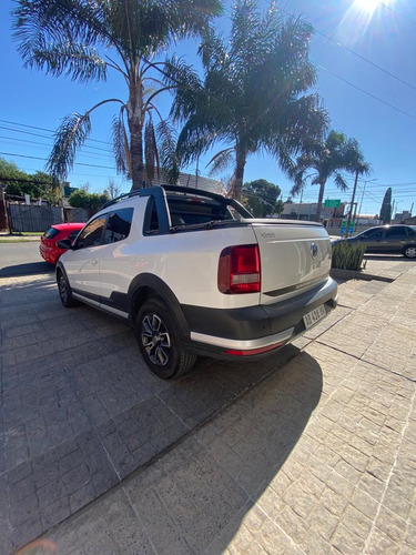 Imagen 6 de 8 de Volkswagen Saveiro Cross 1.6 2017 Con Gnc