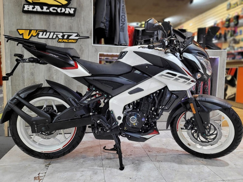 Imagen 2 de 20 de Bajaj Rouser 200 Ns Dunlop 0km