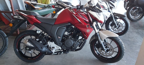 Imagen 5 de 8 de Yamaha Fz S D