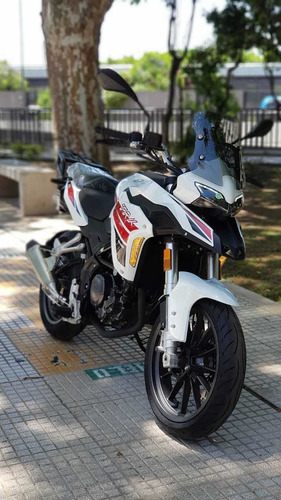 Imagen 5 de 19 de Benelli Trk 251 Abs Touring - Financiamiento - Agrobikes