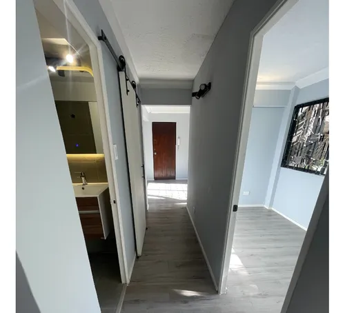 Dpto 3 Dormitorios Y Un Baño, En Metro Villa Frei, Ñuñoa