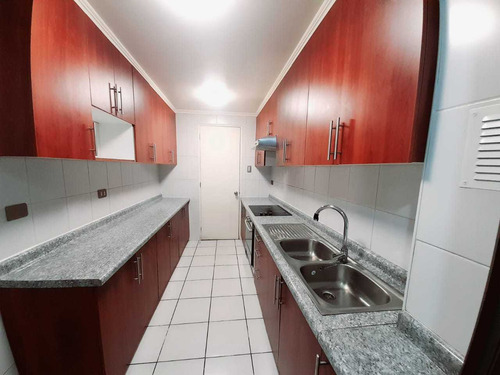 Comodo Departamento En Venta En Talca (25559)
