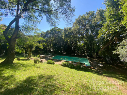 Casa / Lote Venta - Acassuso Av. Libertador Hacia Solís