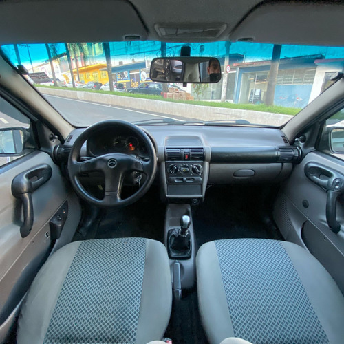 Chevrolet Corsa Classic 1.0 Life Flex Power 4p 77 hp