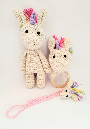 Kit Amigurumi Crochet Muñeco 20cm + Sonajero + Portachupete