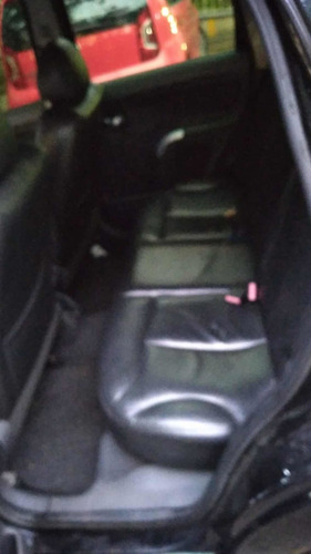 Imagem 6 de 11 de Citroën C3 2010 1.4 8v Exclusive Flex 5p
