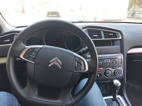 Imagem 15 de 15 de Citroën C4 Lounge 2014 2.0 Tendance Flex Aut. 4p