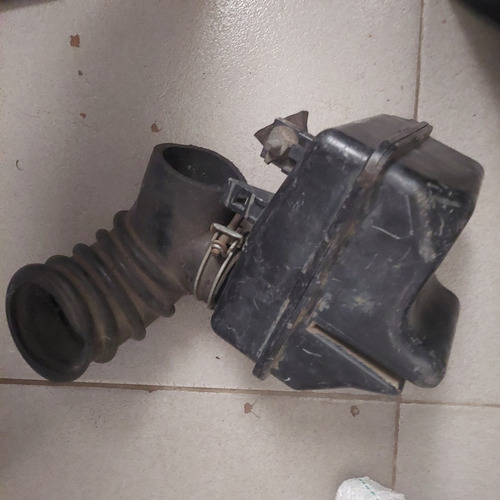 Resonador Para Toyota Baby Camry (Usado)