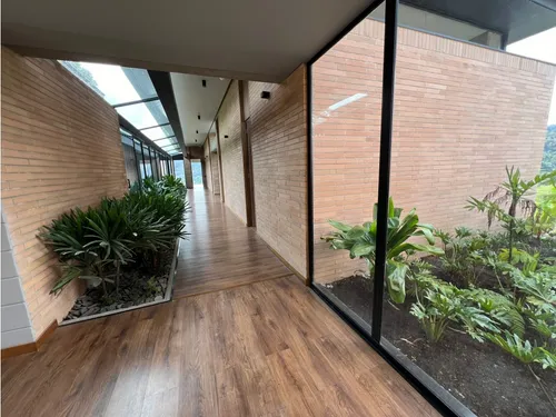 Corredor Don Diego Llanogrande Venta De Espectacular Casa