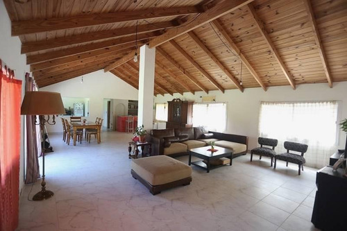 Casa Quinta En Venta Ubicado En Pilar, G.b.a. Zona Norte