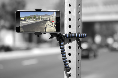 Trípode Flexible Chargercity Megagrab2 Selfie Kit Iphone 15 Color