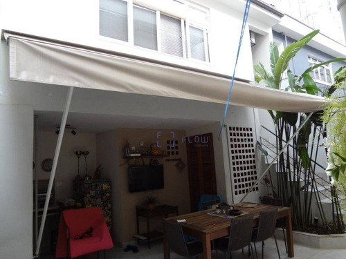 Casa Com 3 Dormitórios E 2 Vagas De Garagem - Paraíso - Ca1367
