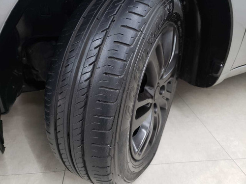 Imagem 4 de 13 de Fiat Idea 2014 1.4 Attractive Flex 5p