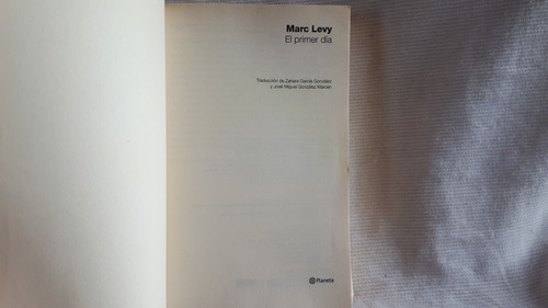 Imagen 4 de 6 de El Primer Dia Aventura De Amar Marc Levy Booket Novela