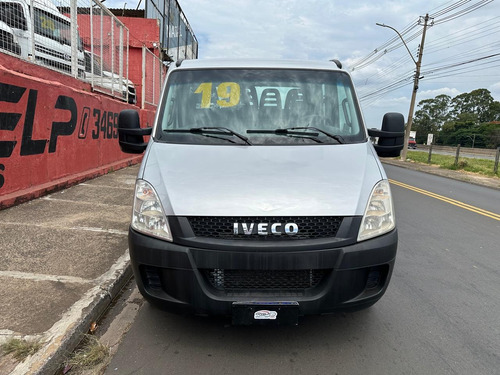 Iveco Daily 35s14 Cab. Dupla Completa - Covelp Americana